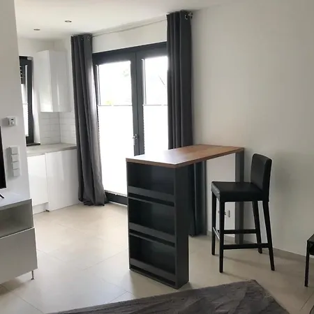 Pulheim Apartment Apartamento